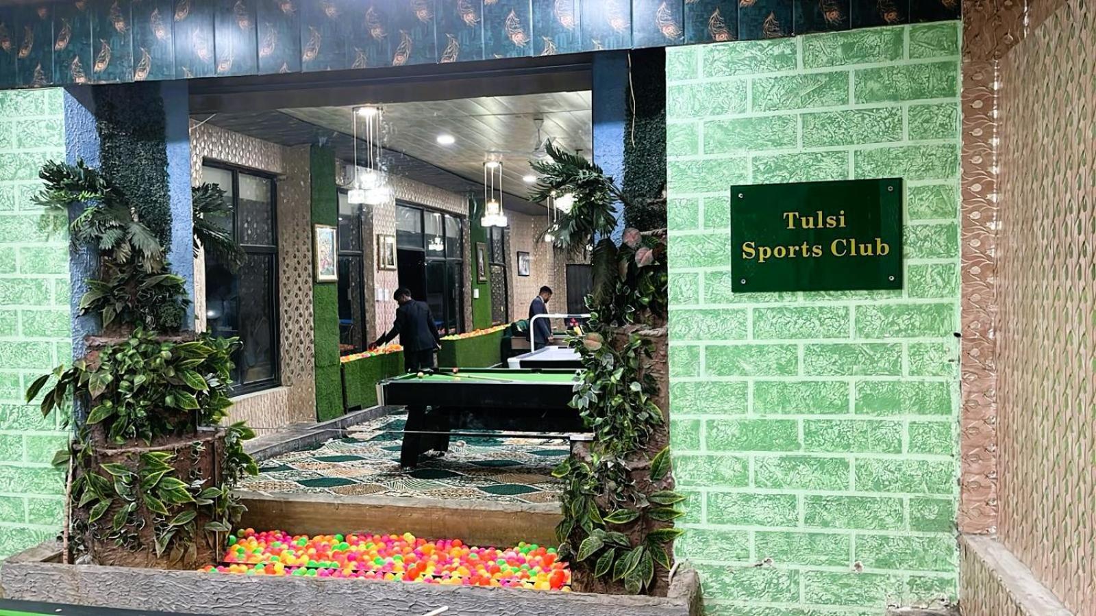 The Tulsi Garden Vrindavan Near Omaxe City Exterior foto